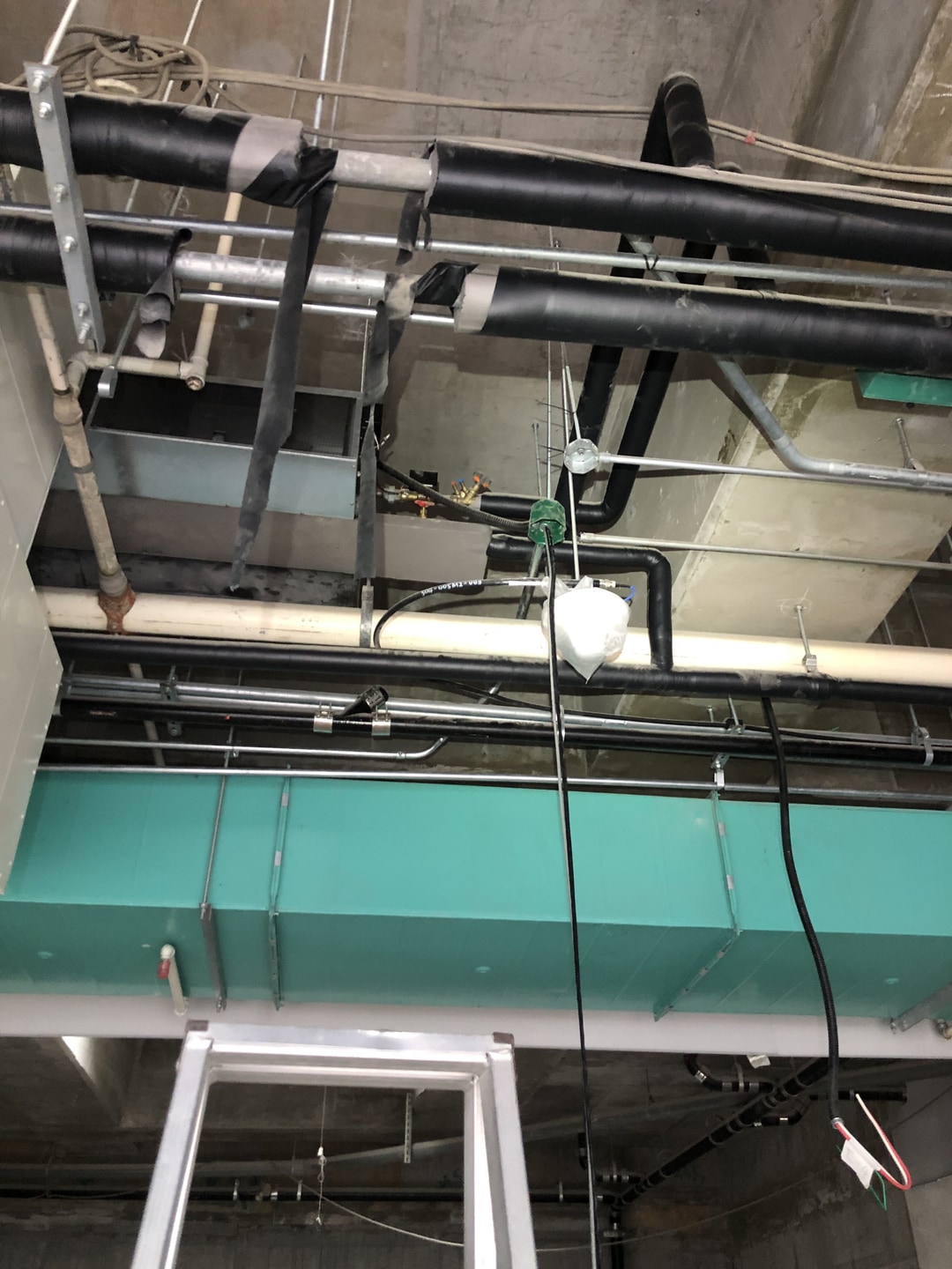 空調及中央監控管線系統工程