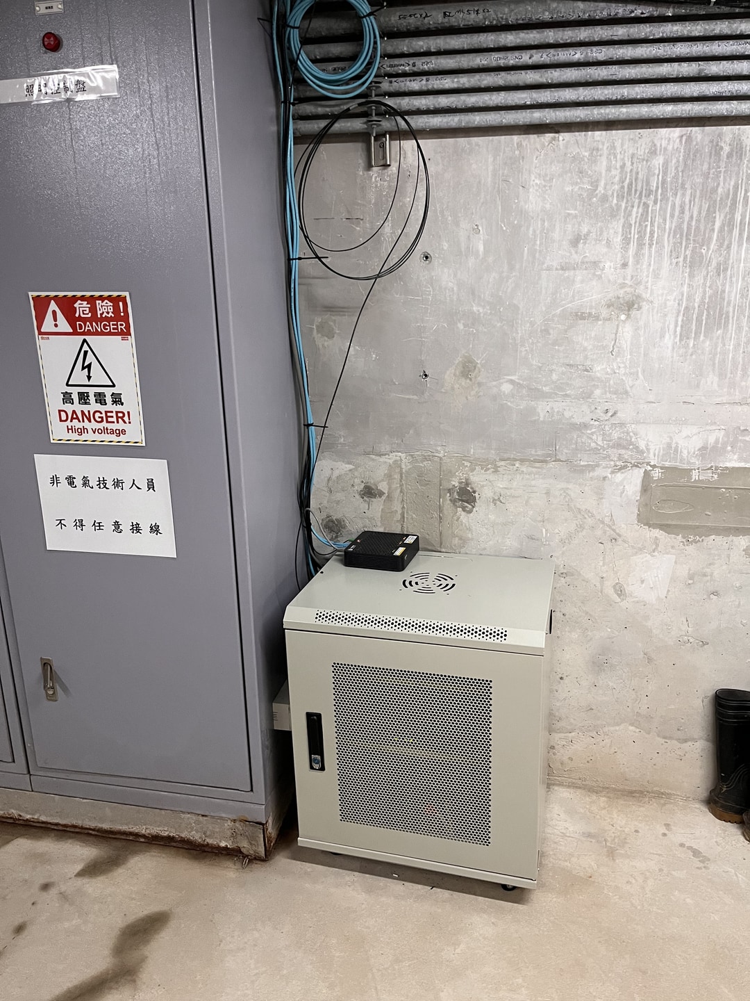 台電松湖地下電纜洞道臨時光纖通訊及監視工程 照片 4