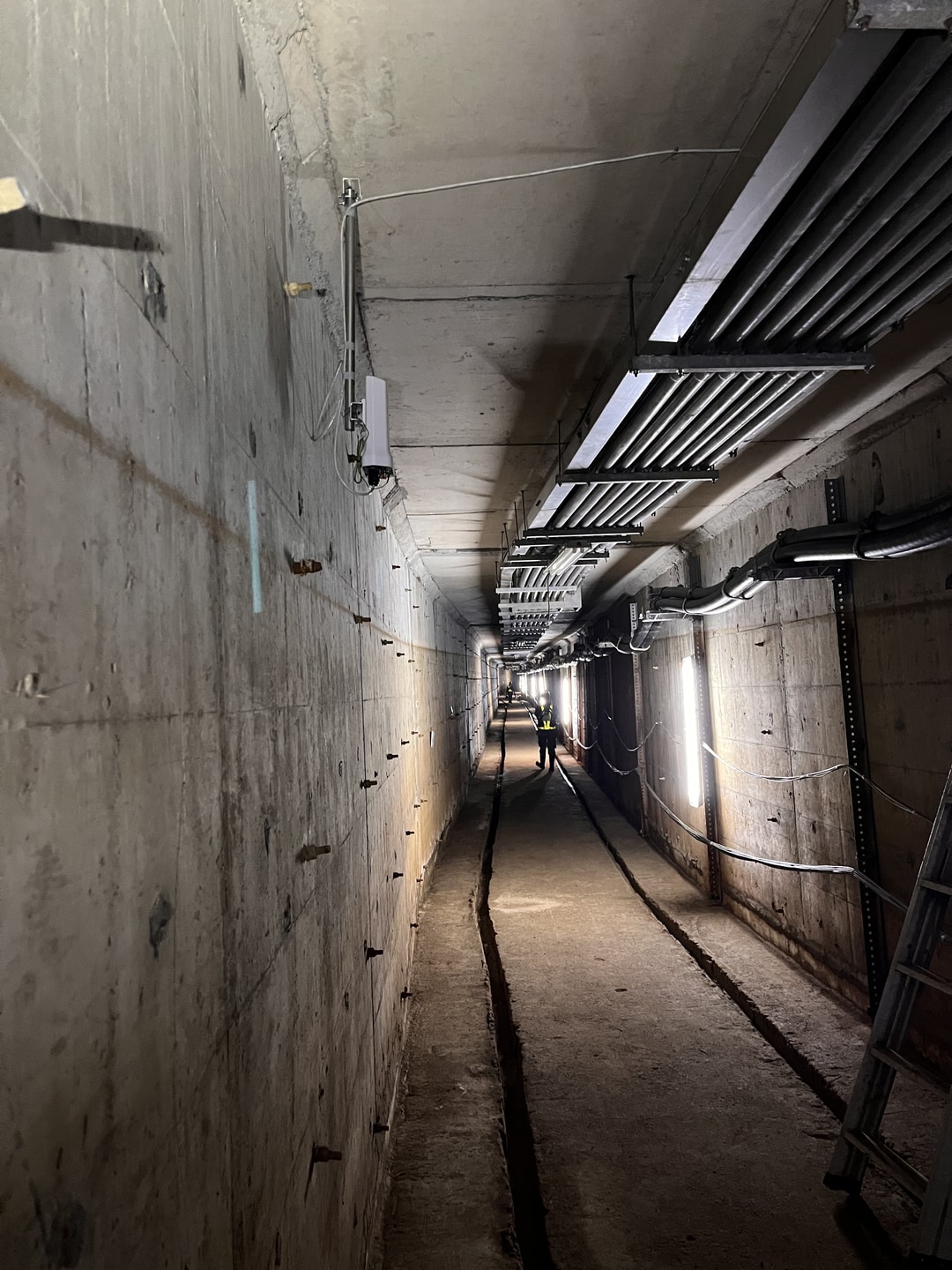 台電松湖地下電纜洞道臨時光纖通訊及監視工程 照片 8