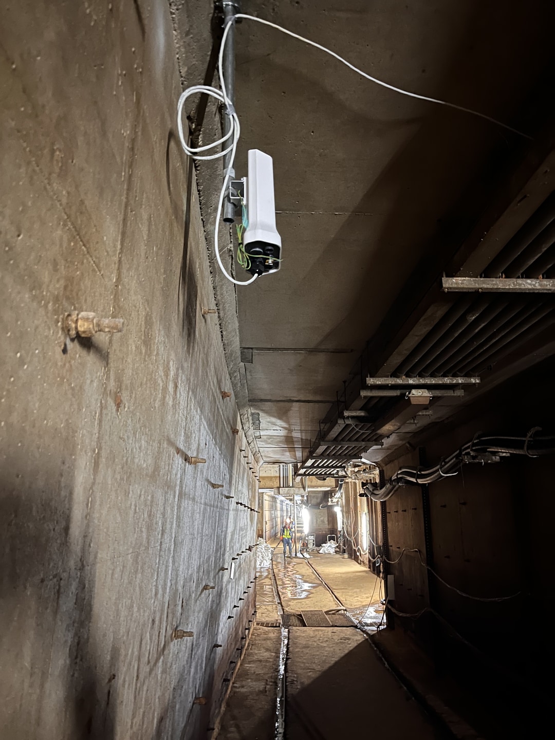 台電松湖地下電纜洞道臨時光纖通訊及監視工程 照片 10